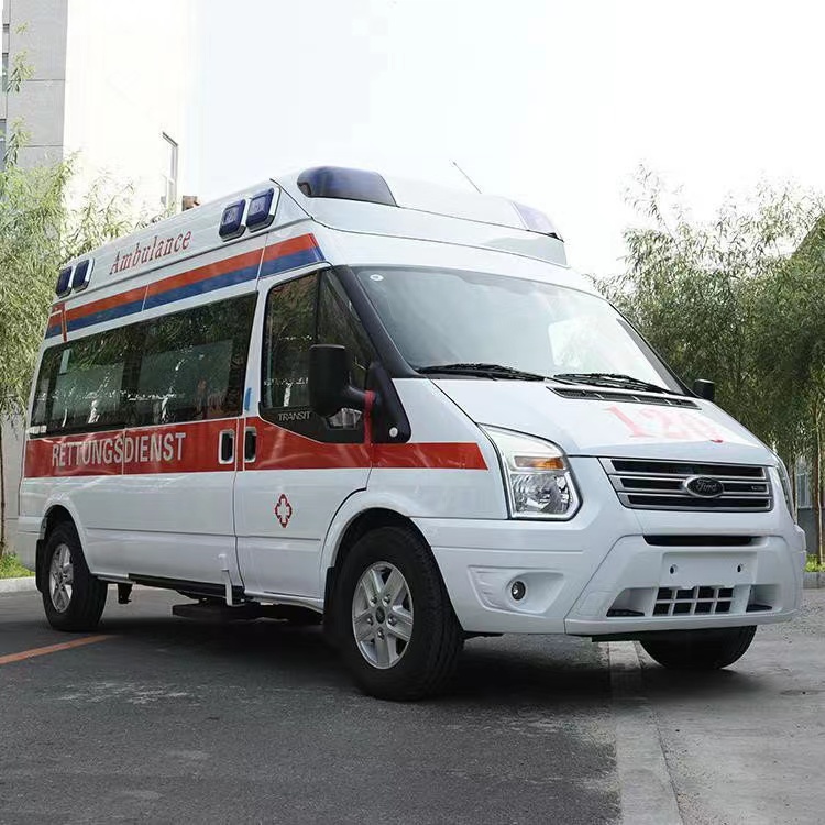 比如行动不便者长途救护车租赁：安全转运的核心注意事项​